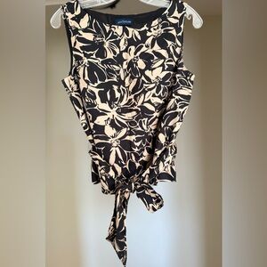 Ann Taylor Floral Black and Cream Women's Top